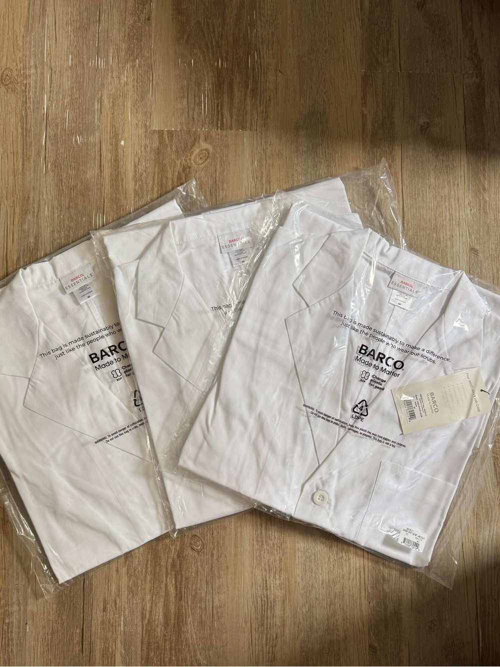3 Medical Lab Coats New Barco unisex  Medical Scrub Top size 40